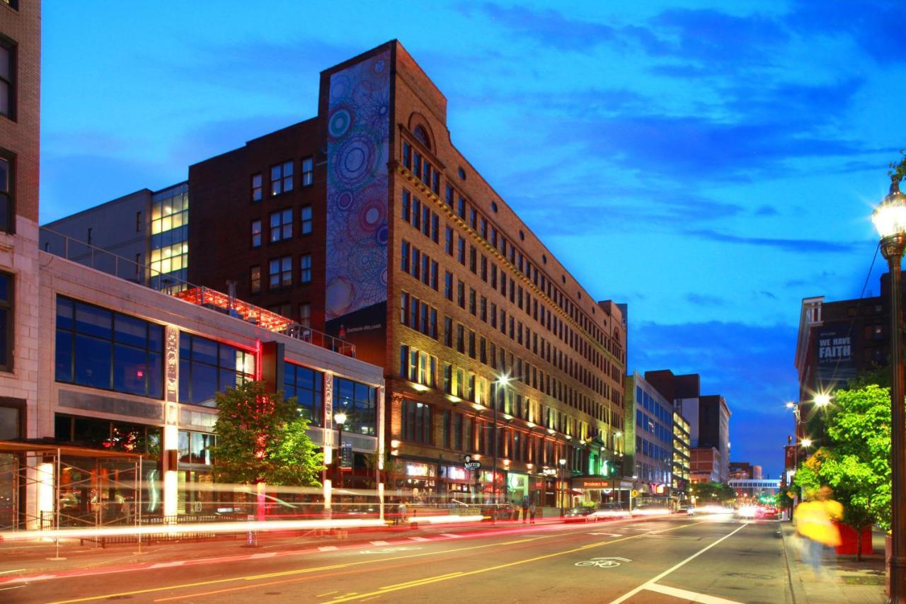 Residence Inn By Marriott Cleveland Downtown Екстер'єр фото