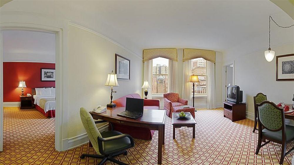 Residence Inn By Marriott Cleveland Downtown Екстер'єр фото
